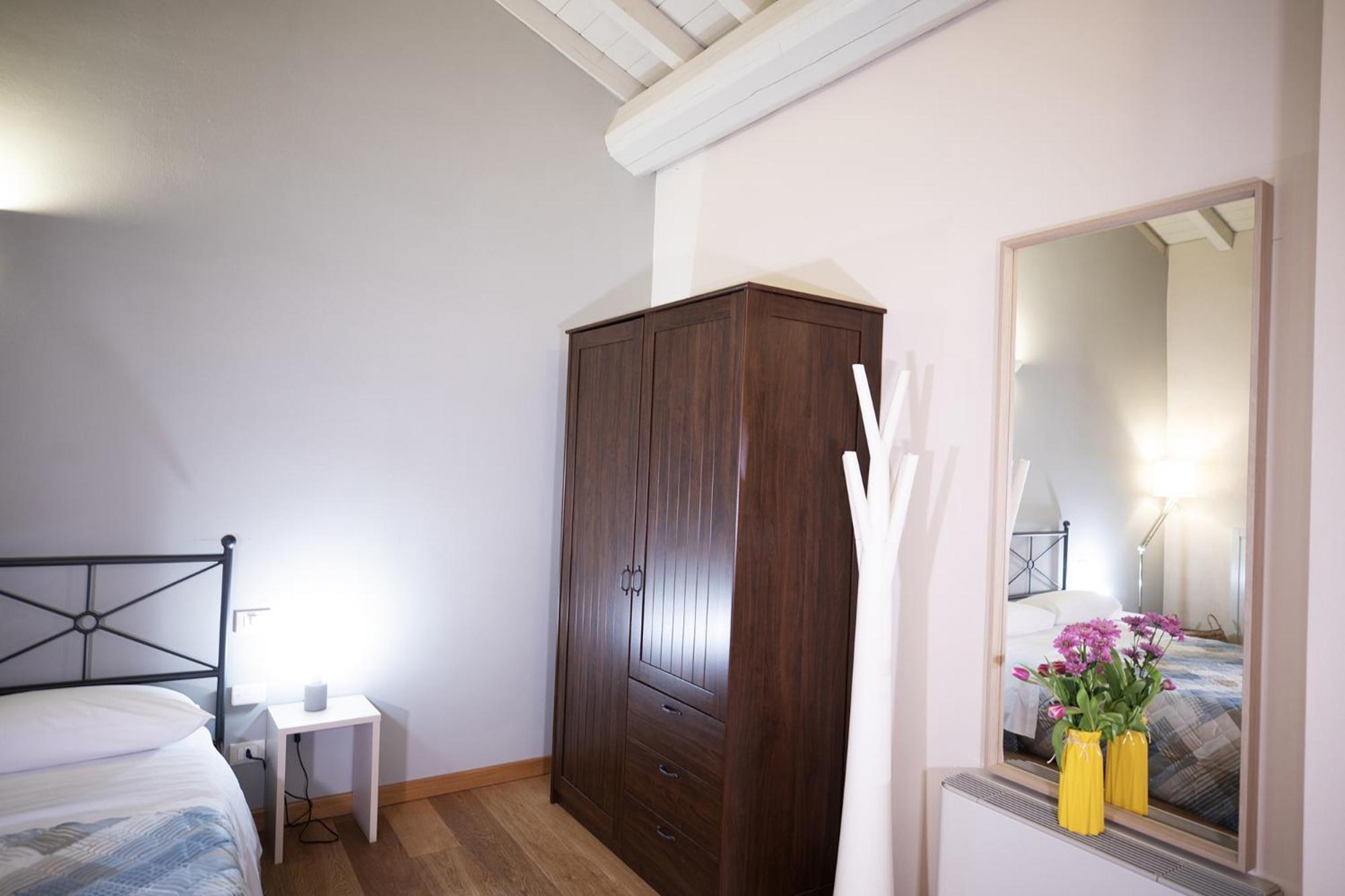Bed and breakfast Relais La Rocca Solférino Extérieur photo