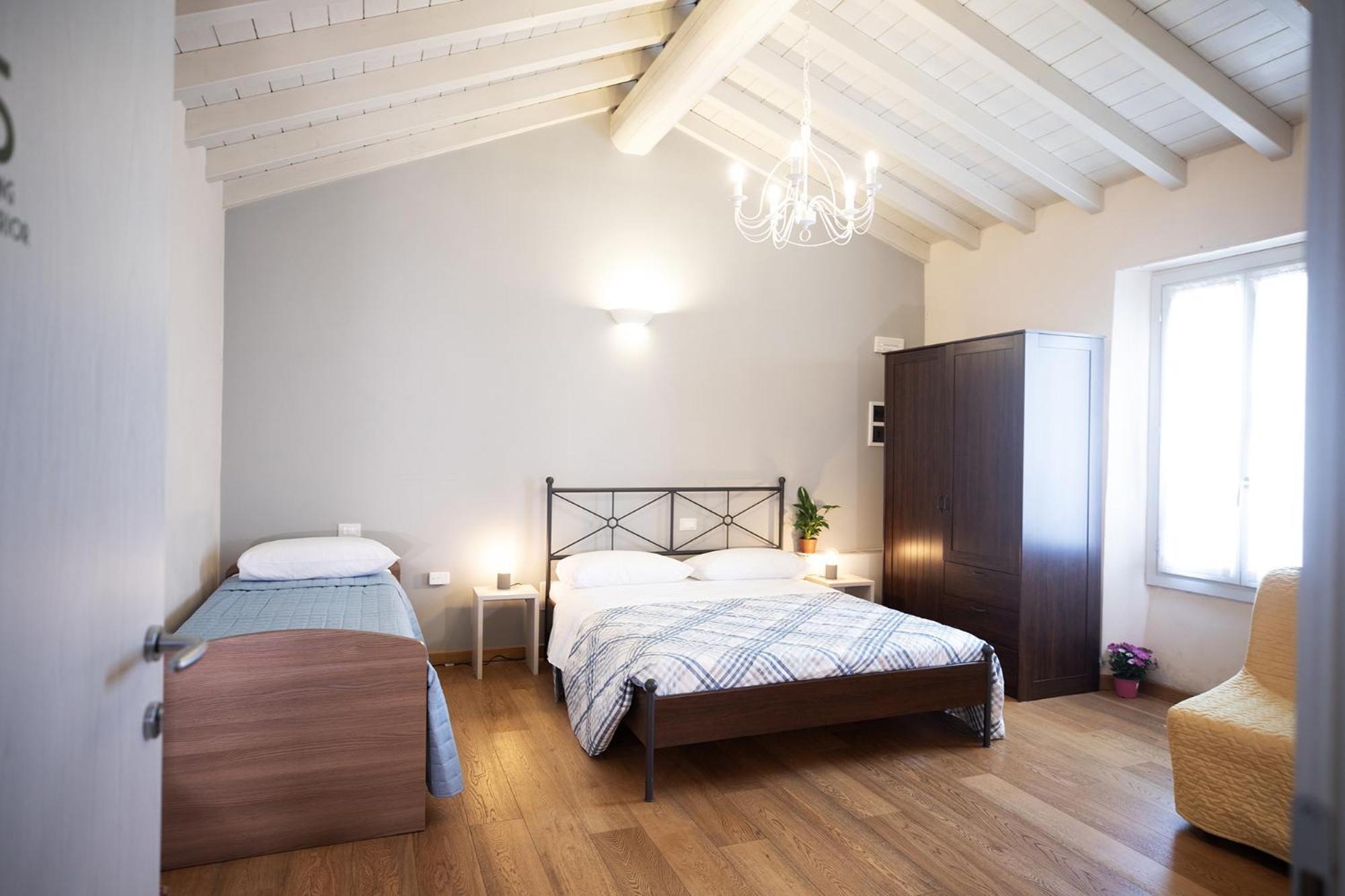 Bed and breakfast Relais La Rocca Solférino Extérieur photo